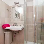 Carmen & Tosca - Two-bedroom With Terrace