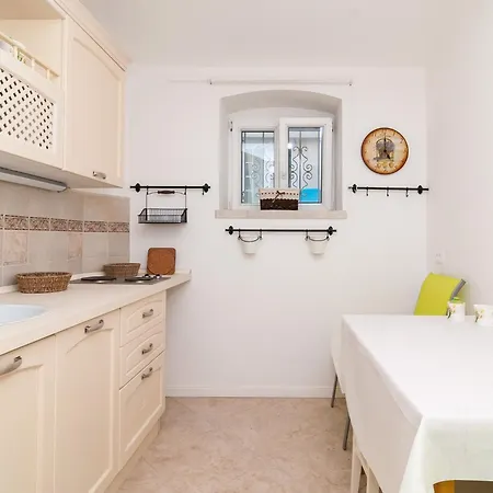 Carmen & Tosca - Two-bedroom With Terrace Apartment Dubrovnik