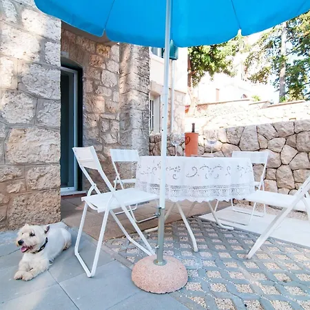 Carmen & Tosca - Two-bedroom With Terrace