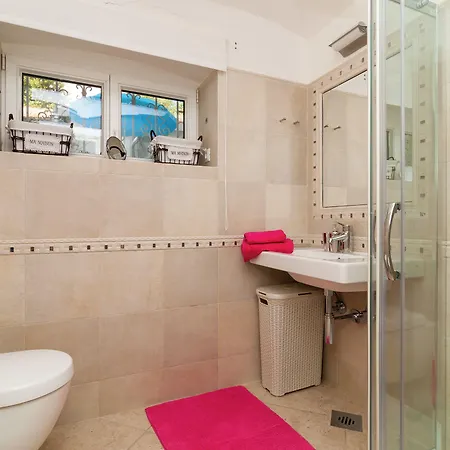 Lejlighed Carmen & Tosca - Two-bedroom With Terrace Dubrovnik