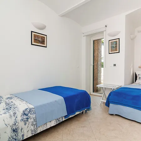 Lejlighed Carmen & Tosca - Two-bedroom With Terrace