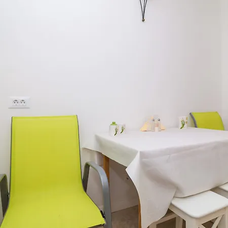Carmen & Tosca - Two-bedroom With Terrace *
