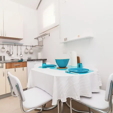 Lejlighed Carmen & Tosca - Two-bedroom With Terrace *