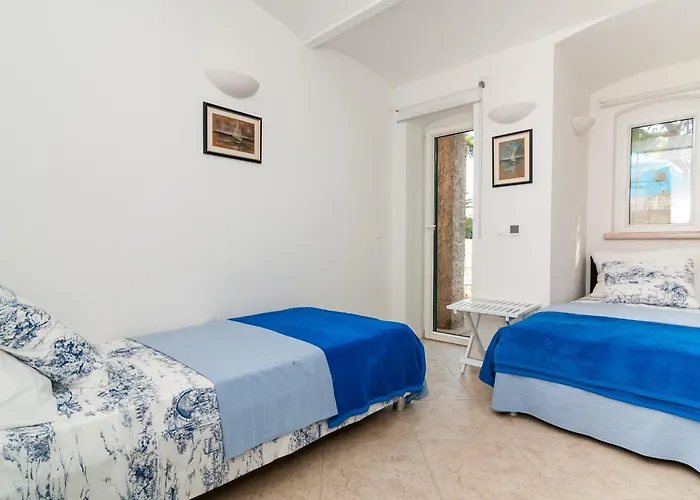 Apartment Carmen & Tosca - Two-bedroom With Terrace
